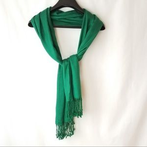 Forest Green Scarf with Fringes (A63)